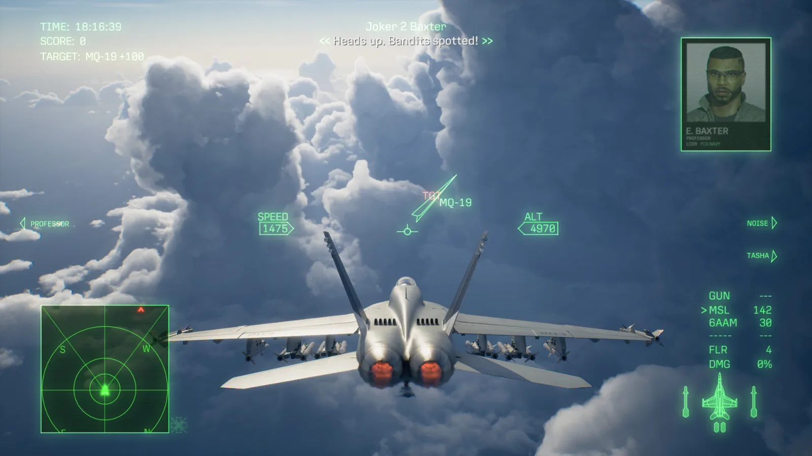 Caça F/A-18 em combate entre nuvens em Ace Combat 8: Wings of Theve